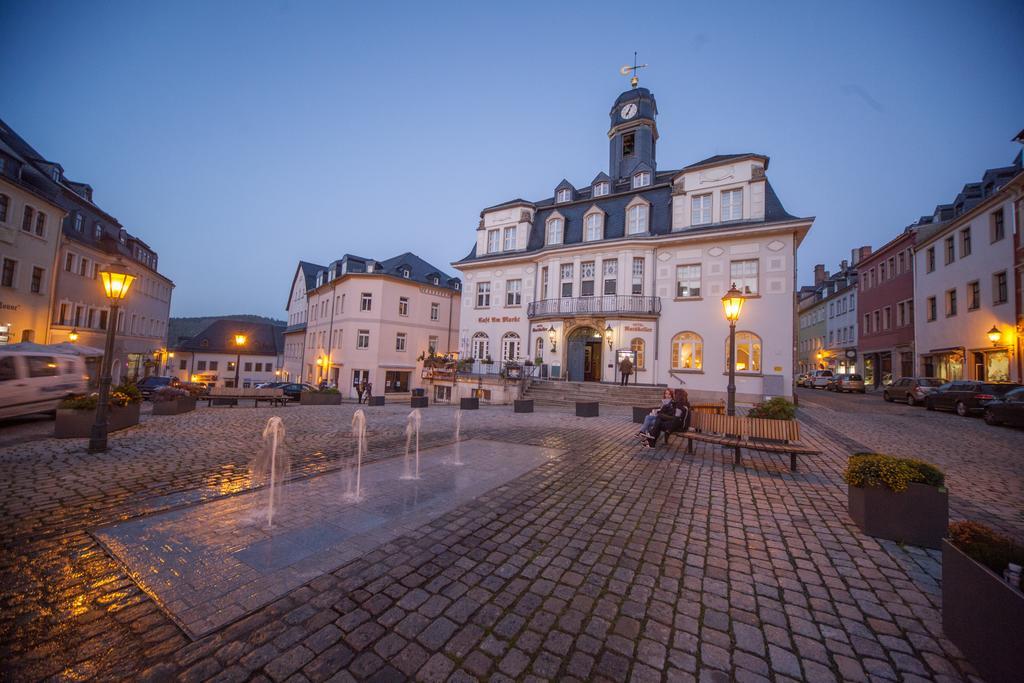 Hotel Ratskeller Schwarzenberg شفارتسنبرغ المظهر الخارجي الصورة