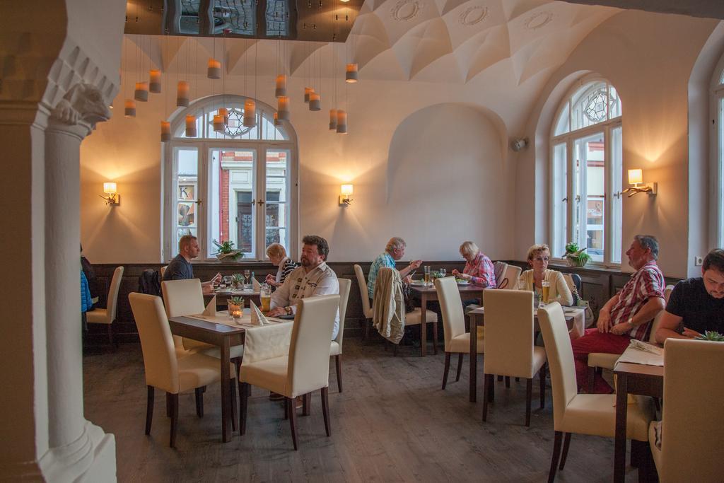 Hotel Ratskeller Schwarzenberg شفارتسنبرغ المظهر الخارجي الصورة